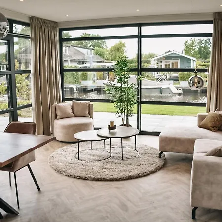 Beautiful Holiday In A Holiday Park Holiday home Nieuw-Loosdrecht