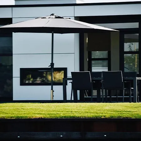 Beautiful Holiday In A Holiday Park Holiday home Nieuw-Loosdrecht